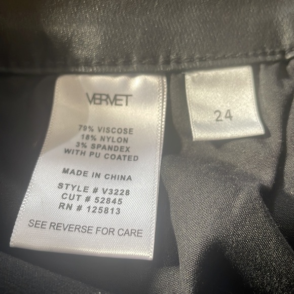 Vervet NWT Coated Jeans - Picture 12 of 12